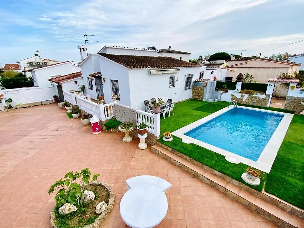 Сasa de vacaciones Villa Britholydays Ampuriabrava España